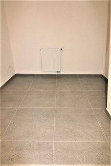 Prenájom priestoru 138 m2 na rôzne účely Bytčická ulica - 13