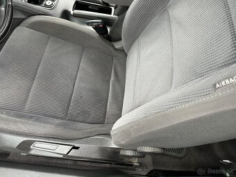 Volkswagen Jetta 2.0 TDI Comfortline 1K2 - 13