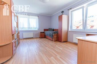 Exkluzívny prenájom: veľkometrážny 4-izbový byt v obľúbenej  - 13