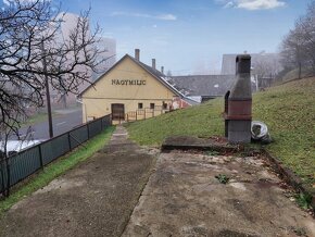 Predám polyfunkčnú budovu v obci Hollóháza - 13