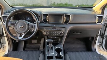 KIA Sportage 1.7 CRDi 7DCT 2WD Gold - 13