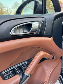 Porsche Cayenne S II FL Platinum Edition - 13