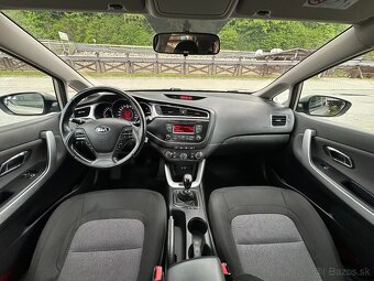 KIA Ceed Hatchback 74kw Manuál - 13