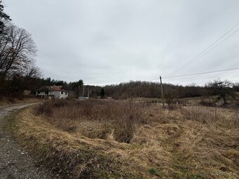 Predaj pozemku v obci Lipovany - 13