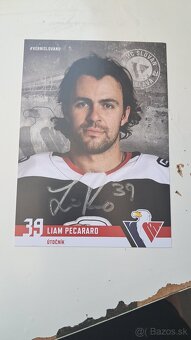 Fotky podpísané slovanistickými hokejistami - 13