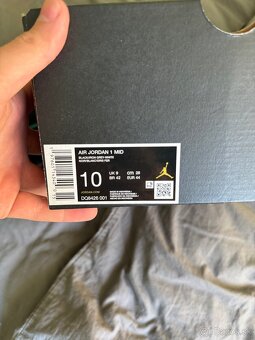 Pánske topánky Nike Air Jordan 1 Mid - 13