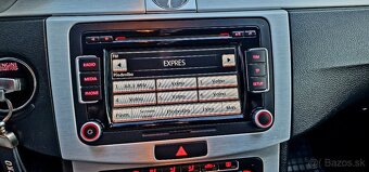 Volkswagen Passat B7 Sedan 2.0 Tdi 103kw 2013 Bluemotion - 13