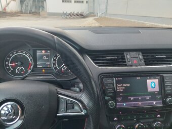 Škoda Octavia Combi 2.0 TDI DPF RS DSG - 13