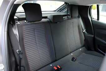 Peugeot 208 1.2 PureTech Active Pack⭐ODPOČET DPH⭐ - 13