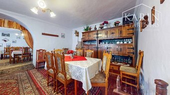 V centre Banskej Štiavnice rodinný dom 271 m2 s parkovaním - 13