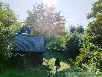 Útulná drevenica nad kúpeľným mestom Dudince - 13