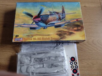 Plastikové modely 1:72 (11) - 13