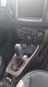 Jeep Compass 2020 / 125 kW / Plná výbava - 13