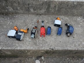 Predám spínače, polohové, koncové - 13