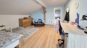 POSCHODOVÝ RODINNÝ DOM V PODKONICIACH, 300M2 - 13