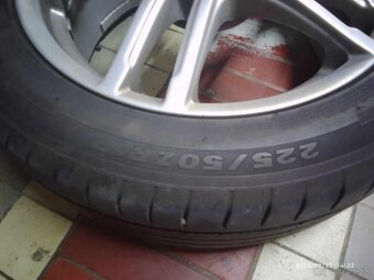 225/50 r17 - 13