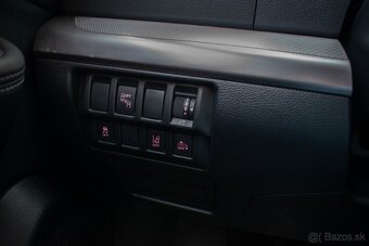 Subaru Outback 2.0D Superior CVT - 13