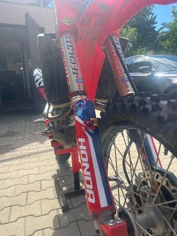 Honda crf250r - 13