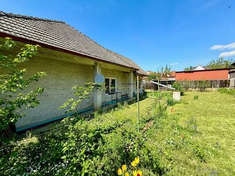 LOZORNO – 4 izbový RD- záhrada, garáž, pivnica, atmosféra - 13
