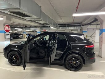 Porsche Cayenne 4x4 A/T - 13