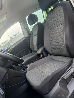 Volkswagen Tiguan 2.0 TDI EVO 12/2021 Manuál - 13