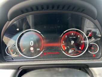 ROZPREDAM BMW F10 530d xDrive 190kw M-packet - 13