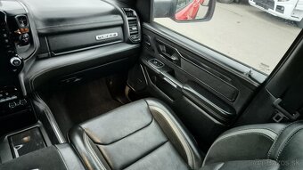 Prodám DODGE RAM 1500 TRX 6.2 HEMI V8 Supercharged 523kW - 13