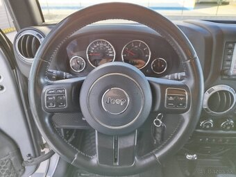 Jeep Wrangler 2.8 CRD Sahara A/T - 13