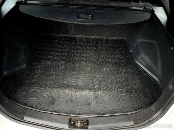 Hyundai i30 combi 1.6Crdi 2015 - 13