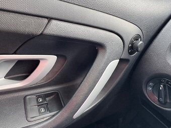 Škoda Fabia 1.2 HTP 12V Ambiente - 13