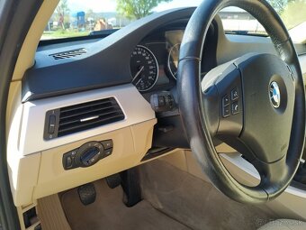 BMW Rad 3 Touring 320D (174 000 km) - 13
