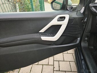 🚗💨 PEUGEOT 208 - 13