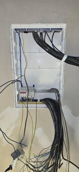 Elektroinštalačné práce - 13