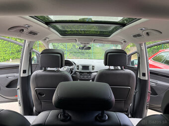 Volkswagen VW Sharan 2.0 TDI Highline 7 miestne - 13