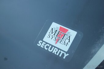 Toyota Auris 1,3i benzín - 13