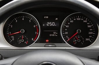 Volkswagen Golf 1.2 TSI - 13