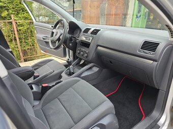 Volkswagen Golf V 1.4 fsi - 13
