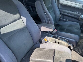 Honda CR-V 2.2 diesel MT/6 - 13