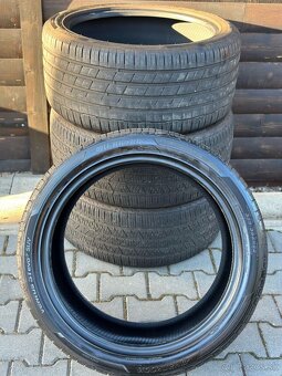 Hankook letná sada 2ks 285/40R22 -- 2ks 325/35ZR22 - 13