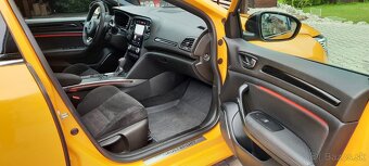 Megane RS Trophy - 13