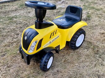 Elektrický traktor s diaľkovým plus traktor na pedále - 13