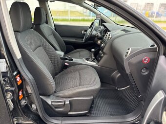 NISSAN QASHQAI 1.6i Nová STK - 13