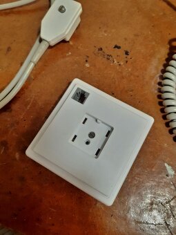 Funkční pevný telefon Siemens-Halske, rok 1954 - 13