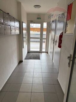 PRENÁJOM: 3IZBOVÝ ZARIADENÝ BYT, DUNAJSKÁ STREDA - UL. KRÁĽA - 13