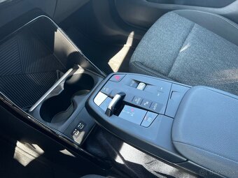 BMW X1  rok 2023 , v záruke - 13