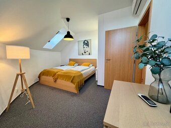 Veľkometrážny 3-izbový mezonetový apartmán v Bešeňovej - 13