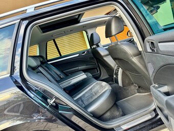 Škoda Superb COMBI 2.0TDi 125kw DSG 4x4+Panorama+Webasto+Top - 13