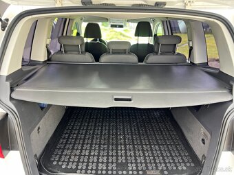 Volkswagen Touran 1.6 TDI Premium Comfortline - 13