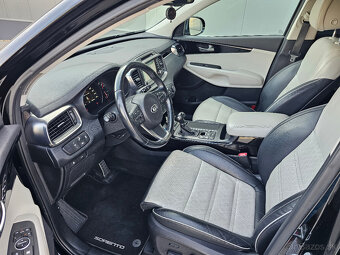 KIA Sorento SUV 147kw Automat 4x4 Platinum - 13
