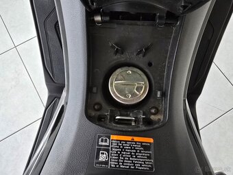 Yamaha N-Max 125 Slovak - 13